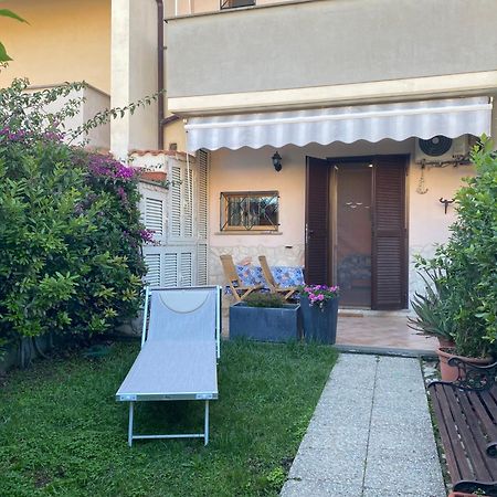 Villetta Relax Fast Wi-Fi 9 Min Porto Civitavecchia Santa Marinella Rum bild