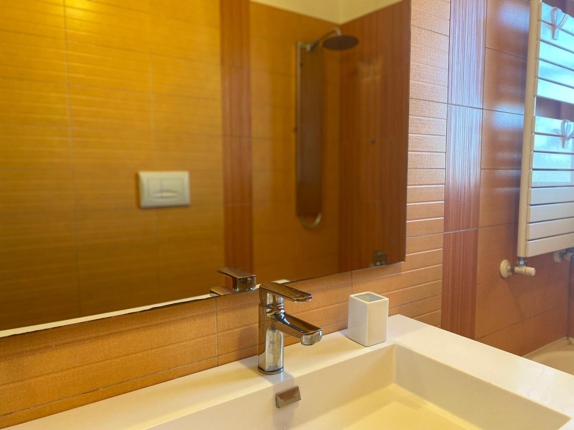 Villetta Relax Fast Wi-Fi 9 Min Porto Civitavecchia Santa Marinella Rum bild